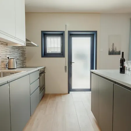 Blue By Hosty * Oporto